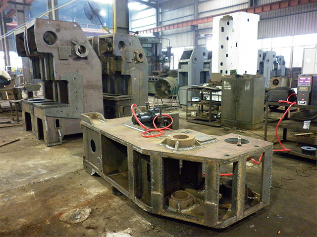 振動時效設備對焊接結(jié)構(gòu)件的應用