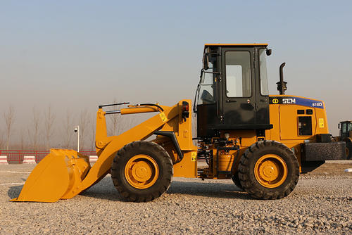 超聲波時效消除裝載機(jī)動臂焊縫殘余應(yīng)力