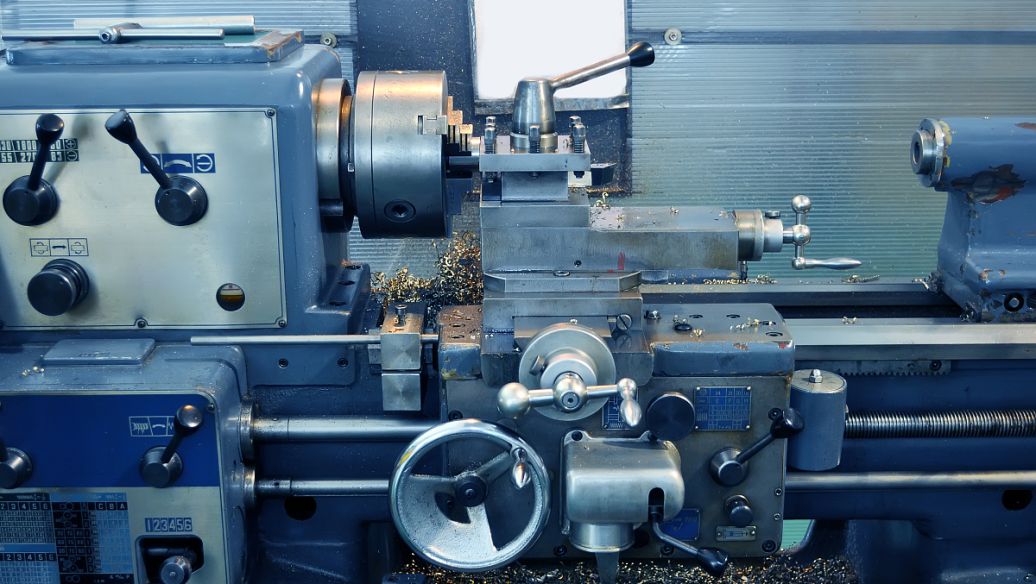 振動時(shí)效設(shè)備在大型箱體結(jié)構(gòu)件上的應(yīng)用