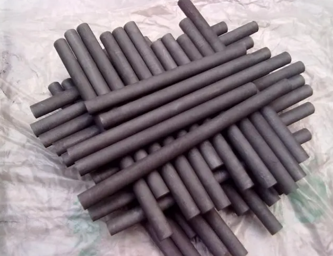 應變電測法測量不同應力狀態(tài)下石墨材料熱膨脹系數(shù)